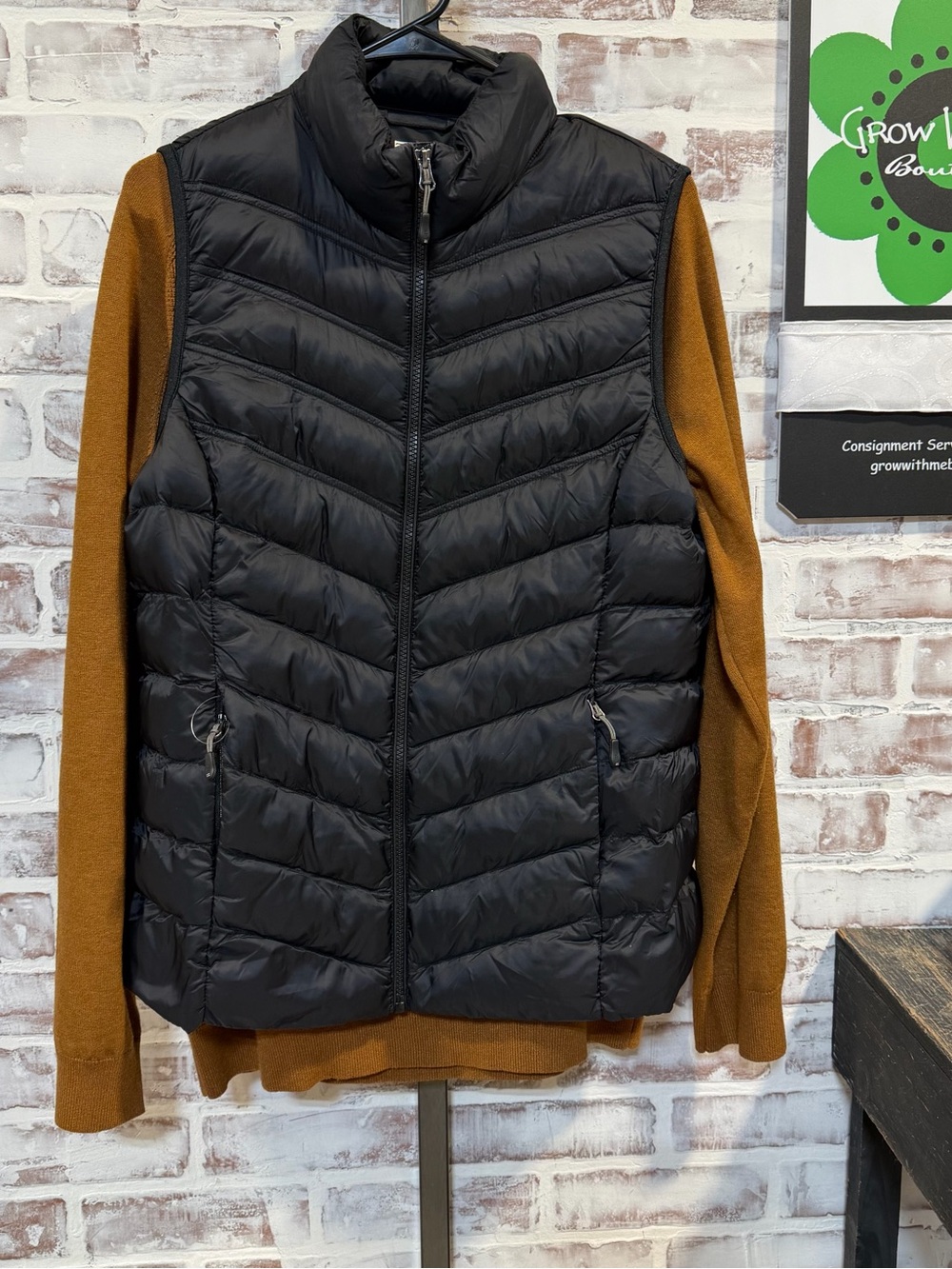 32 degree Black Quilted Puffer Vest medium